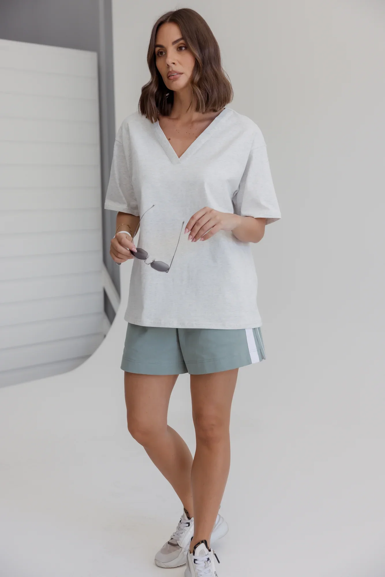 Alexandra - NIX V-Neck Tee - Image 19