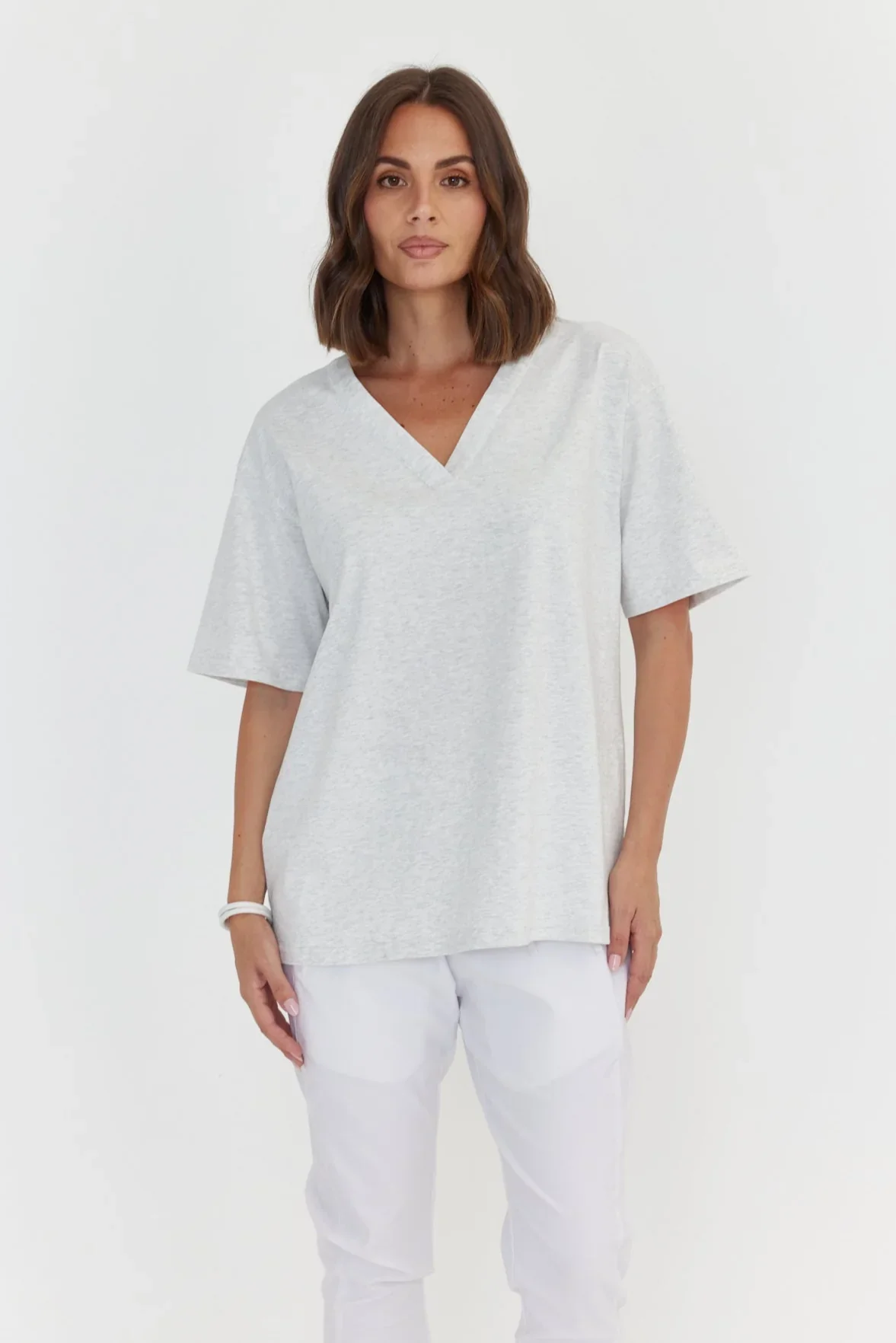 Alexandra - NIX V-Neck Tee - Image 20