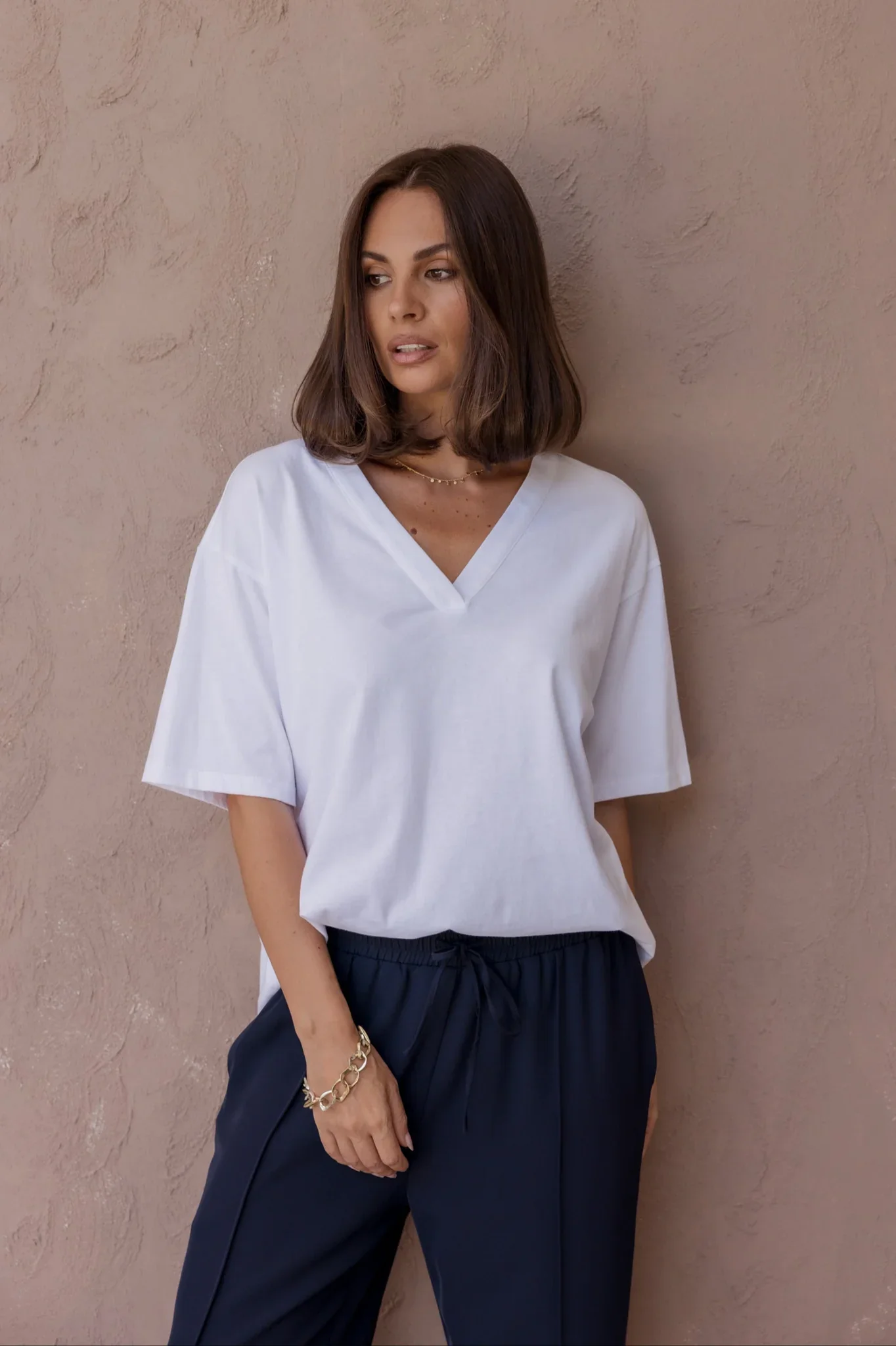 Alexandra - NIX V-Neck Tee - Image 25