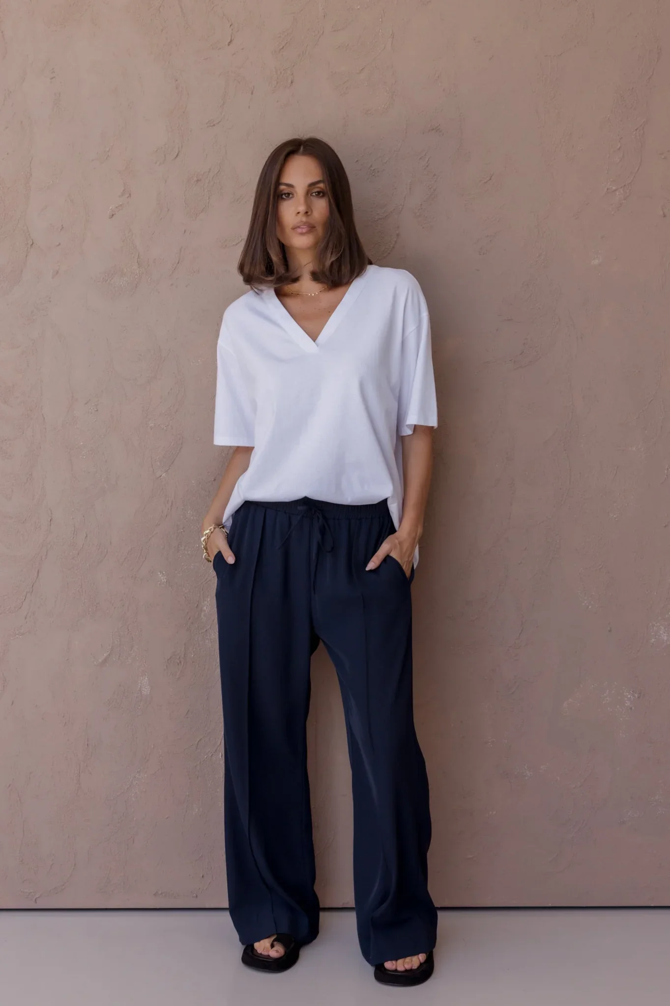 Alexandra - NIX V-Neck Tee - Image 26