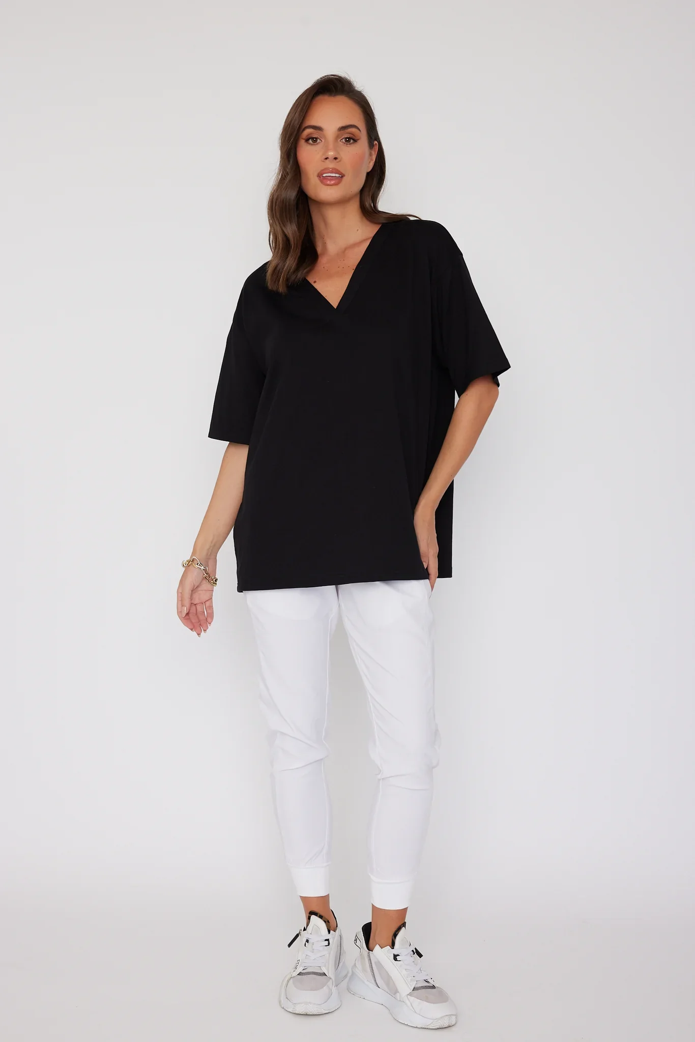 Alexandra - NIX V-Neck Tee - Image 33