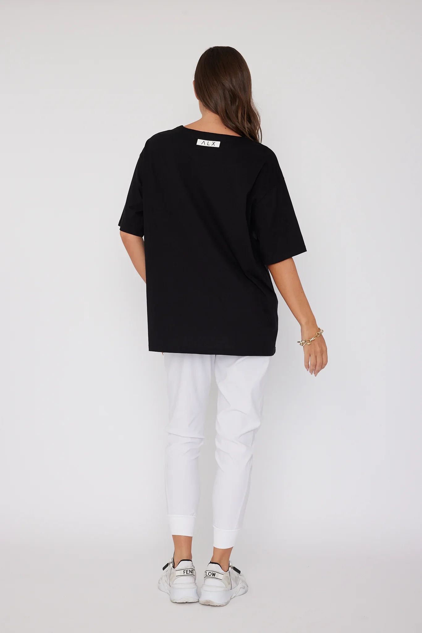 Alexandra - NIX V-Neck Tee - Image 36