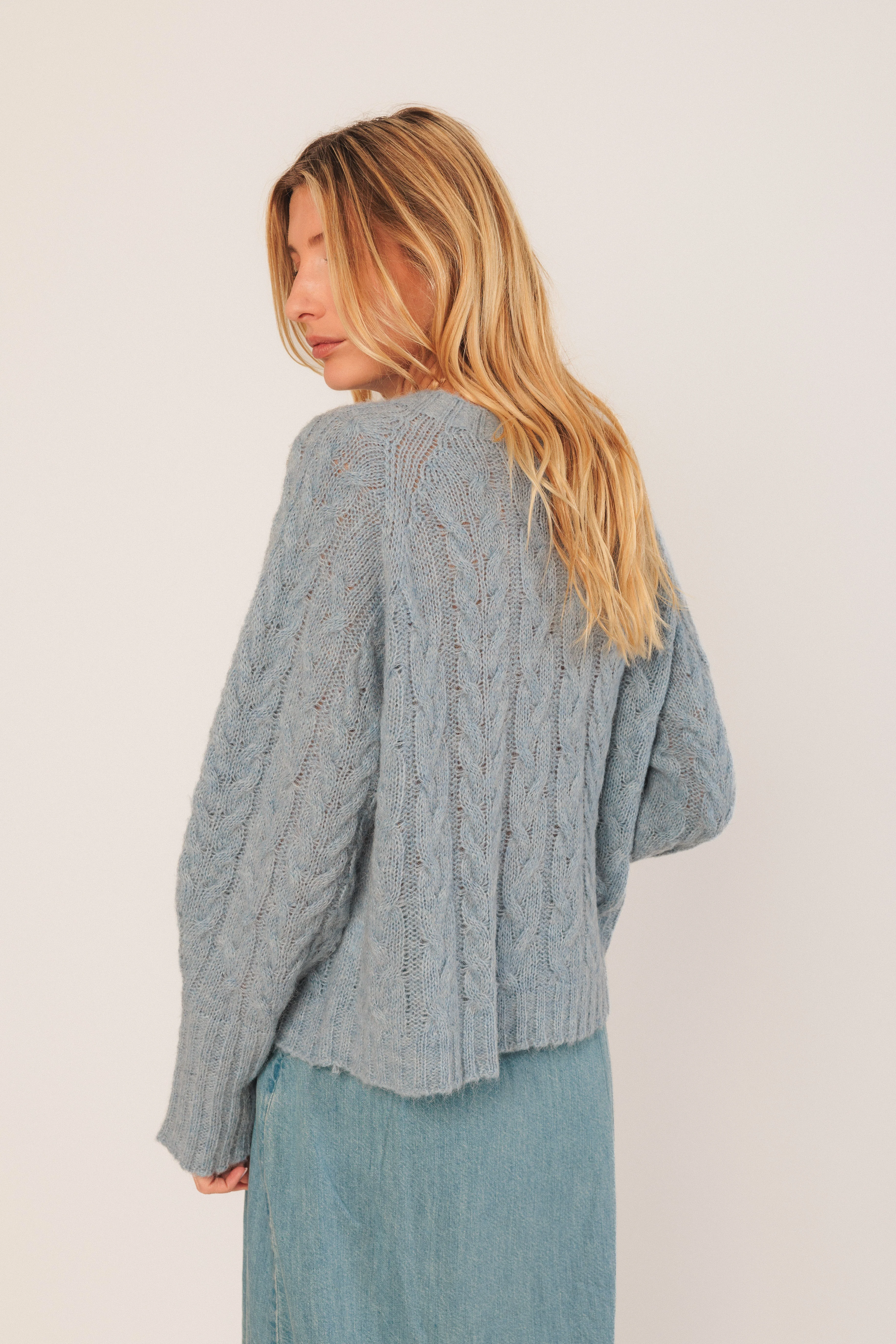 INDI&COLD - Cable Knit Crop Sweater - Image 3