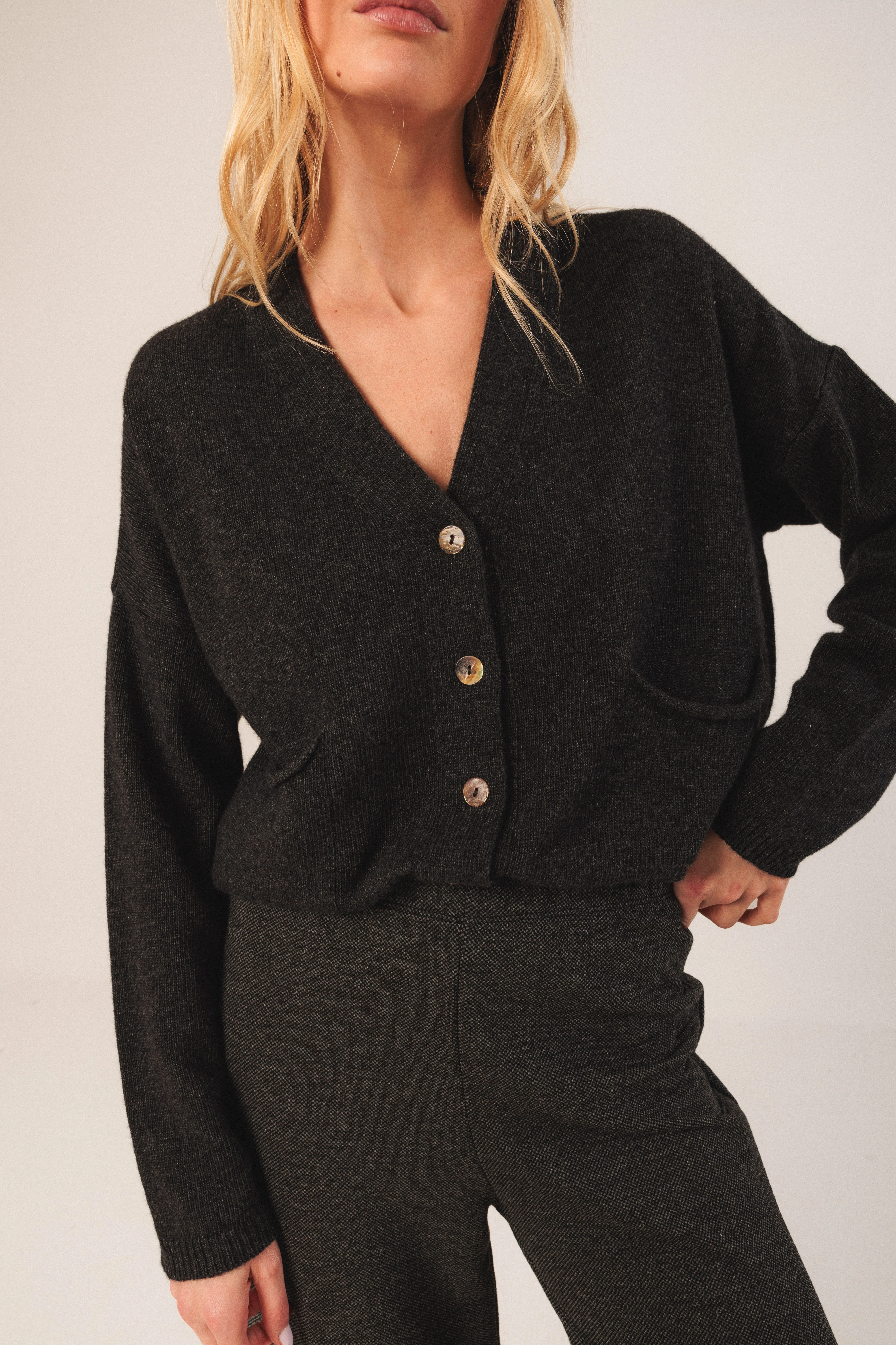 INDI&COLD - Cashmere Cardigan - Image 7