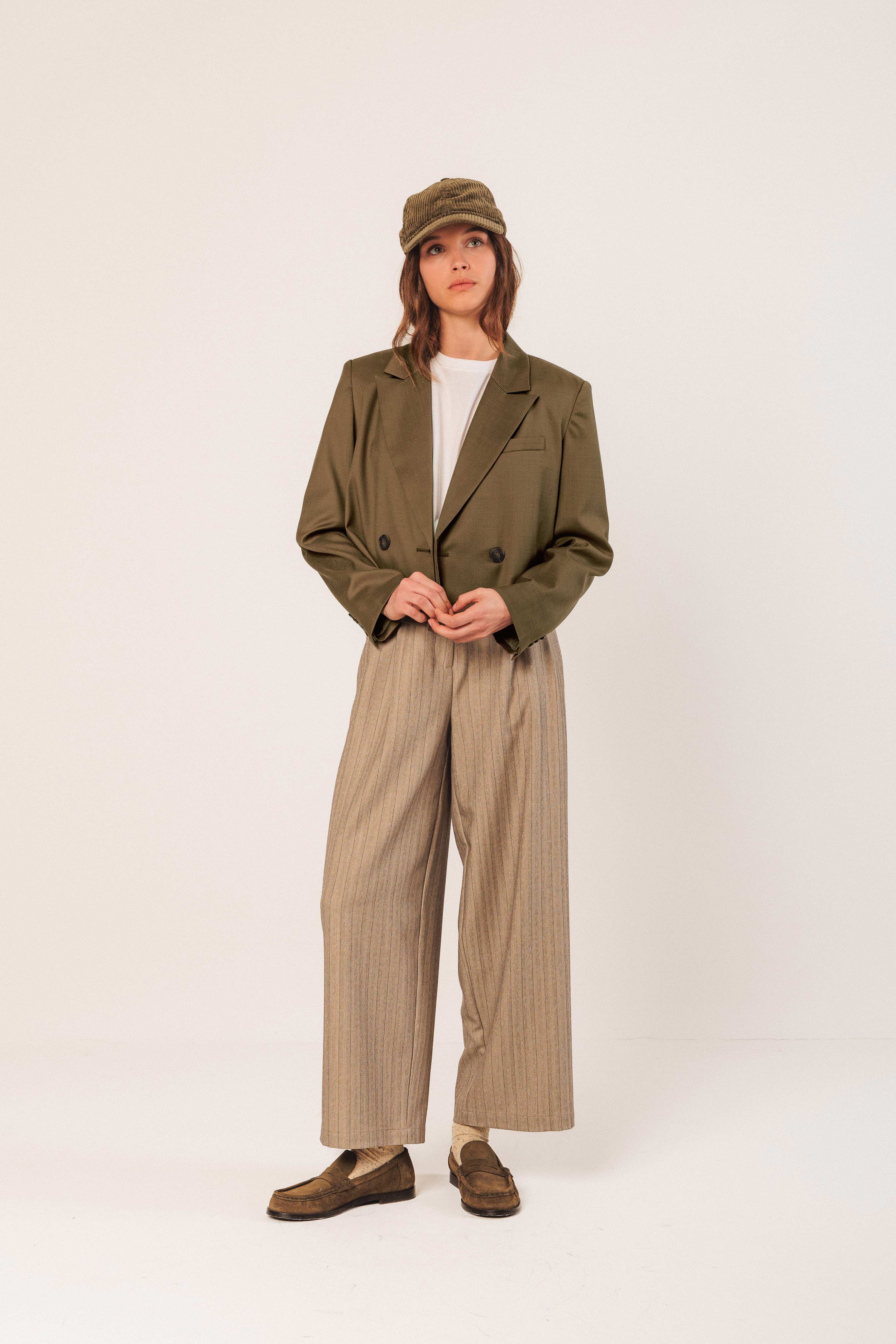 INDI&COLD - Lapel Crop Blazer - Image 10