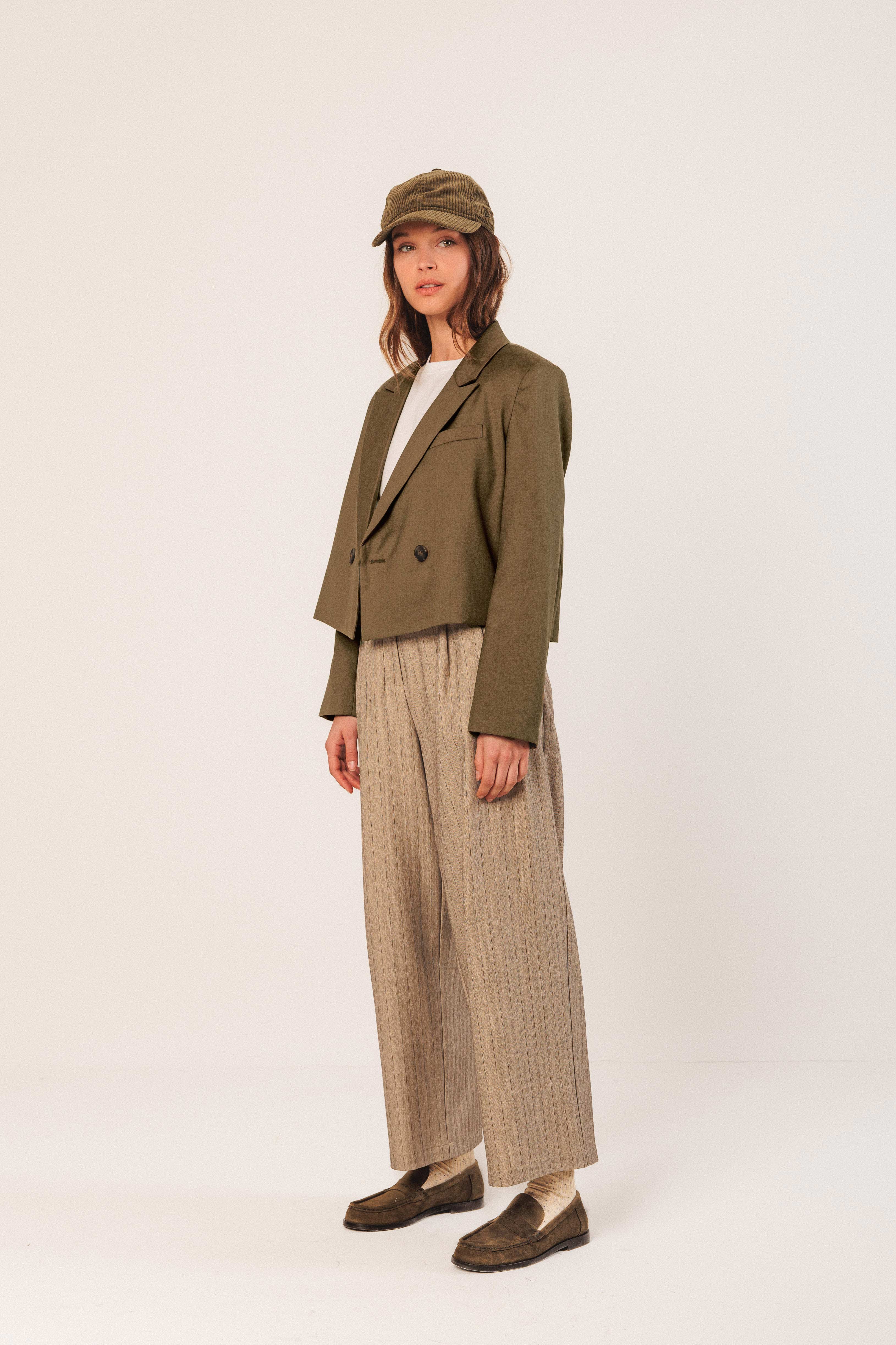 INDI&COLD - Lapel Crop Blazer - Image 11