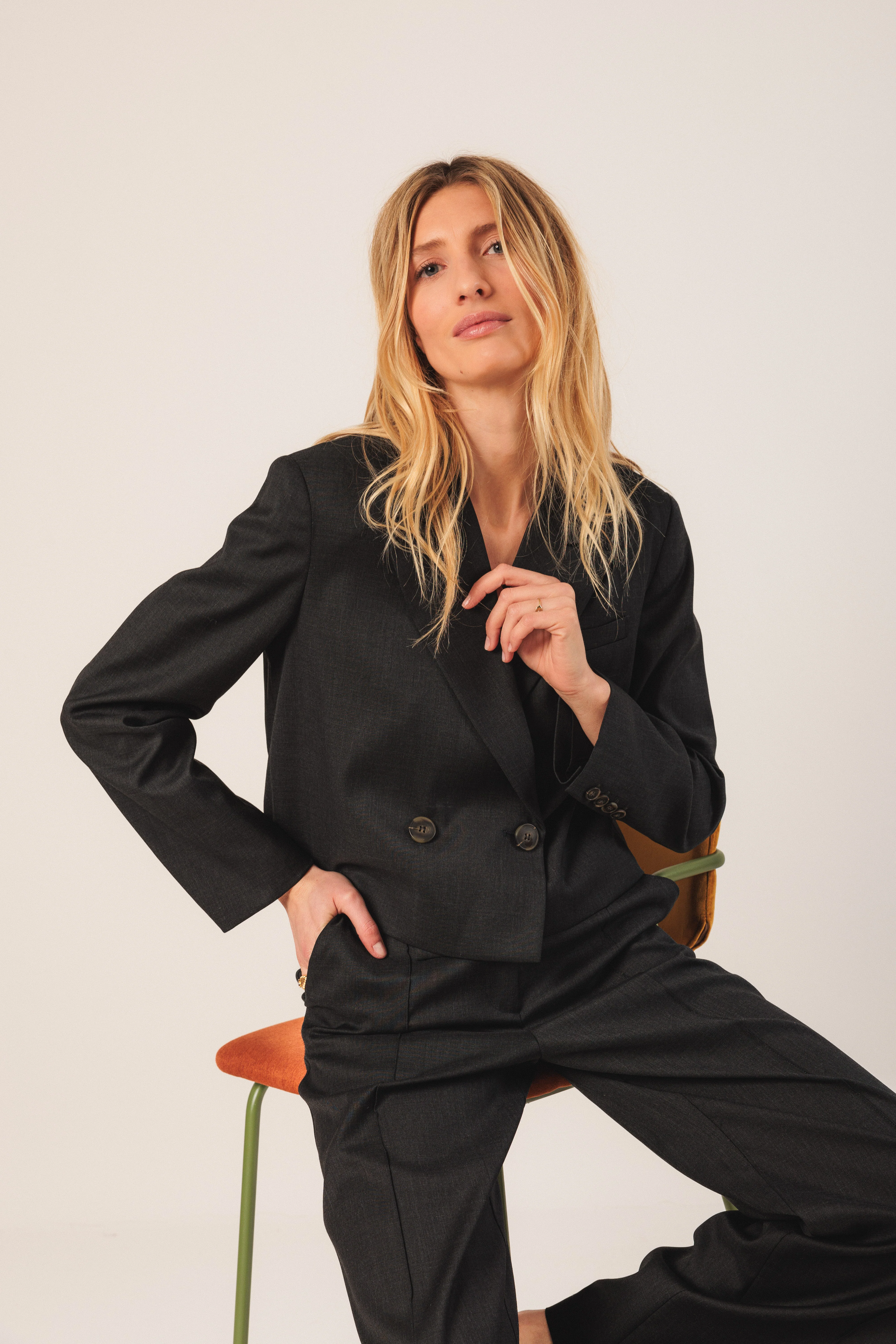 INDI&COLD - Lapel Crop Blazer - Image 3