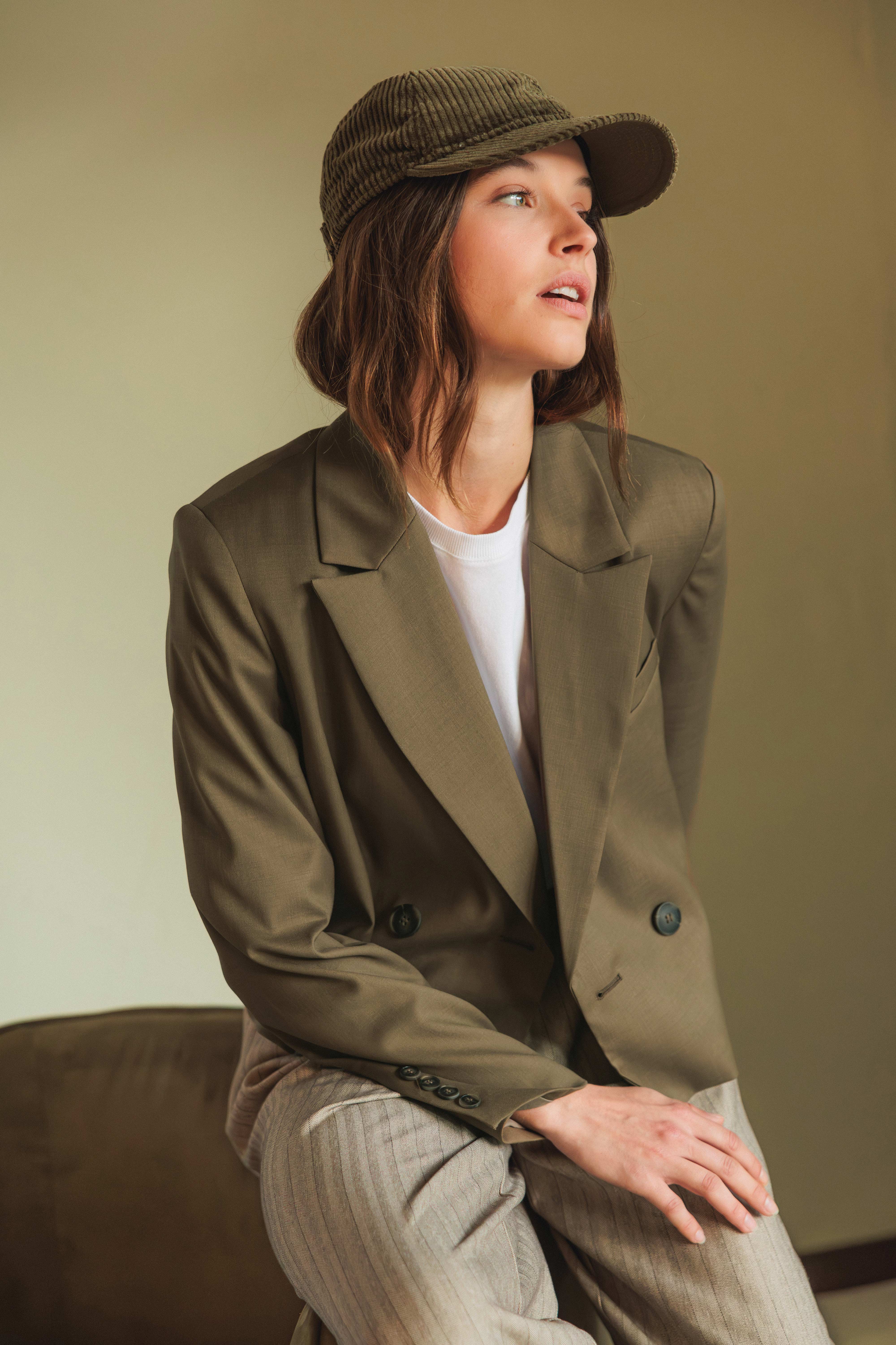 INDI&COLD - Lapel Crop Blazer - Image 7