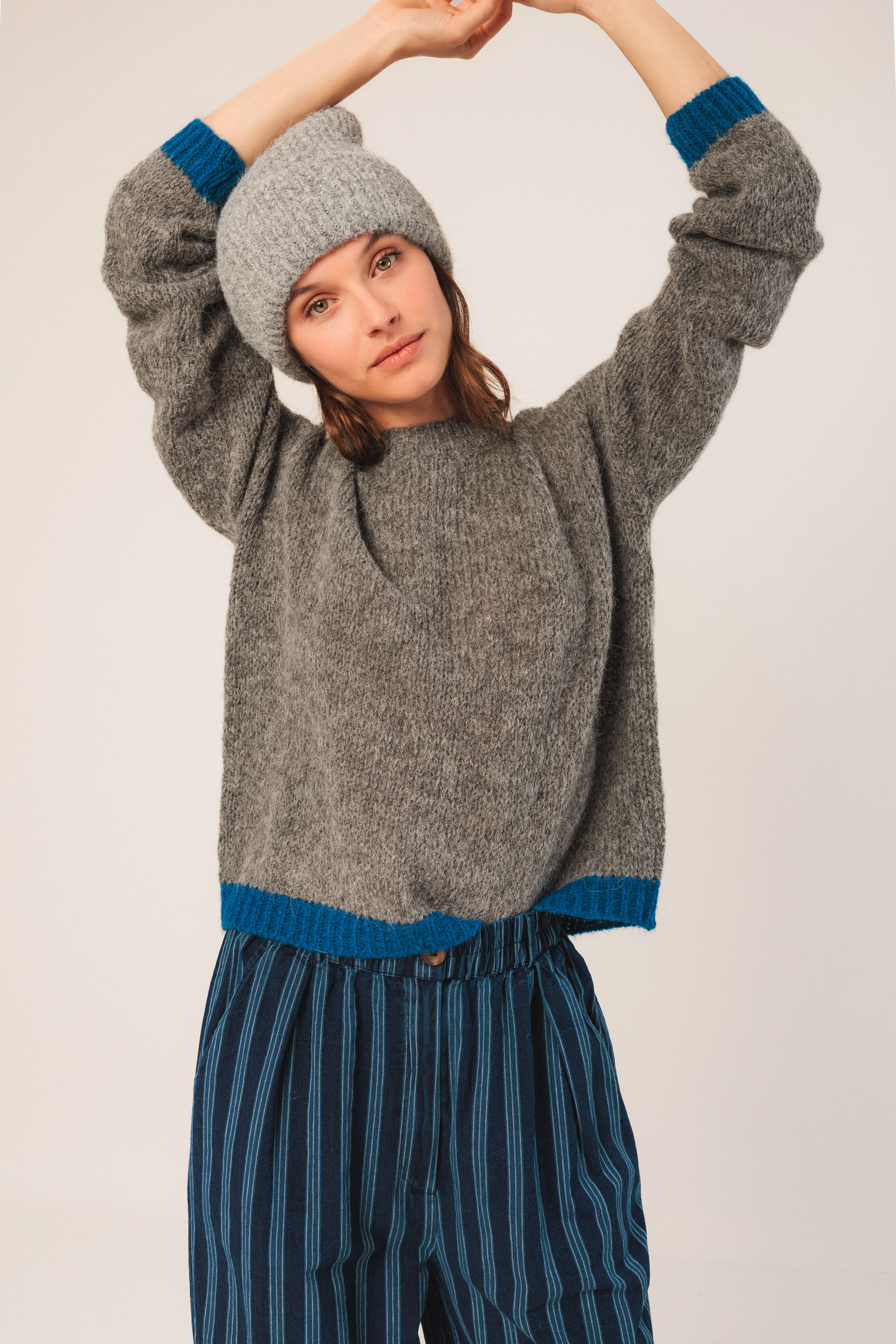 INDI&COLD - Two Toned Knitted Sweater - Image 12