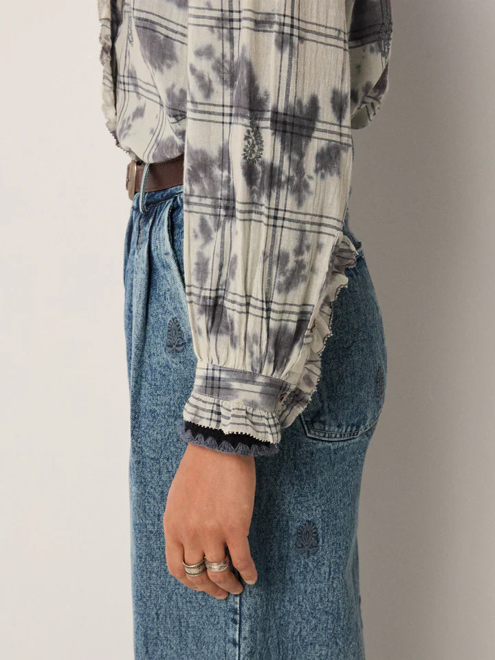 Maison Hotel - Consu Blouse - Image 5