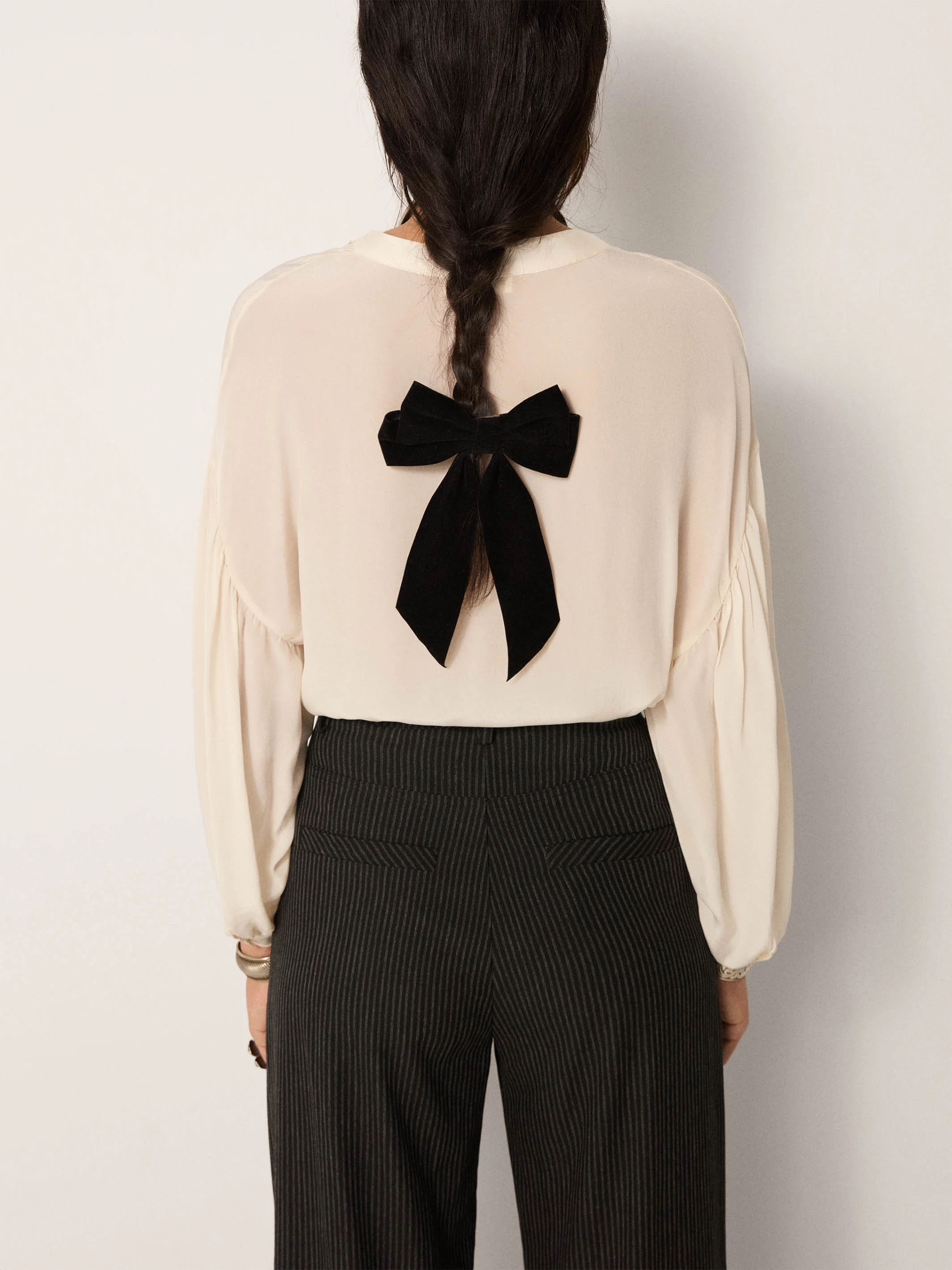 Maison Hotel - Giovanni Blouse - Image 3