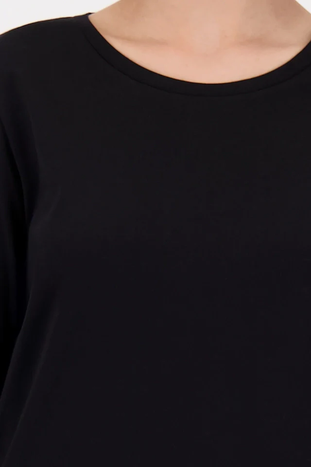 Monari - Basic Long Sleeve T-shirt - Image 17