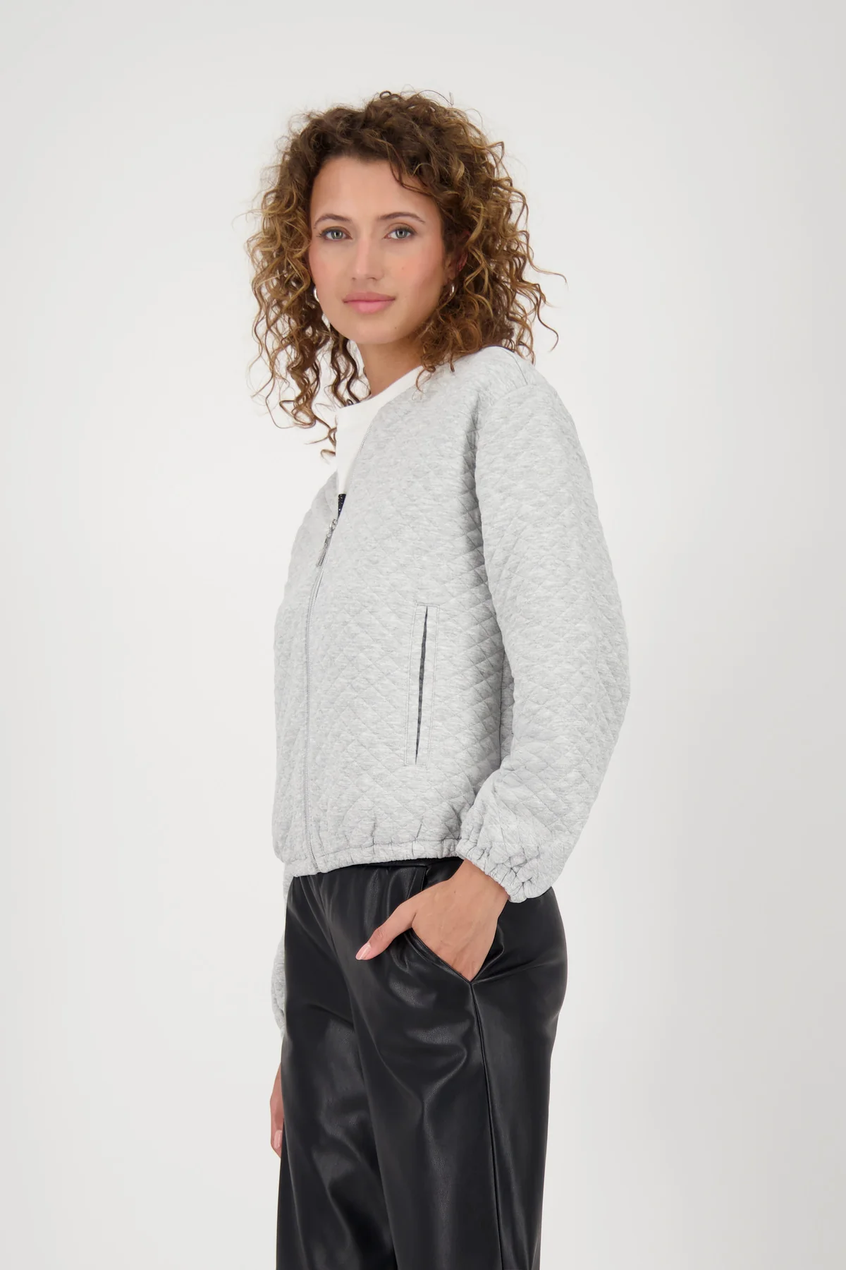 Monari - Quilted Jacket with Pockets - Image 4