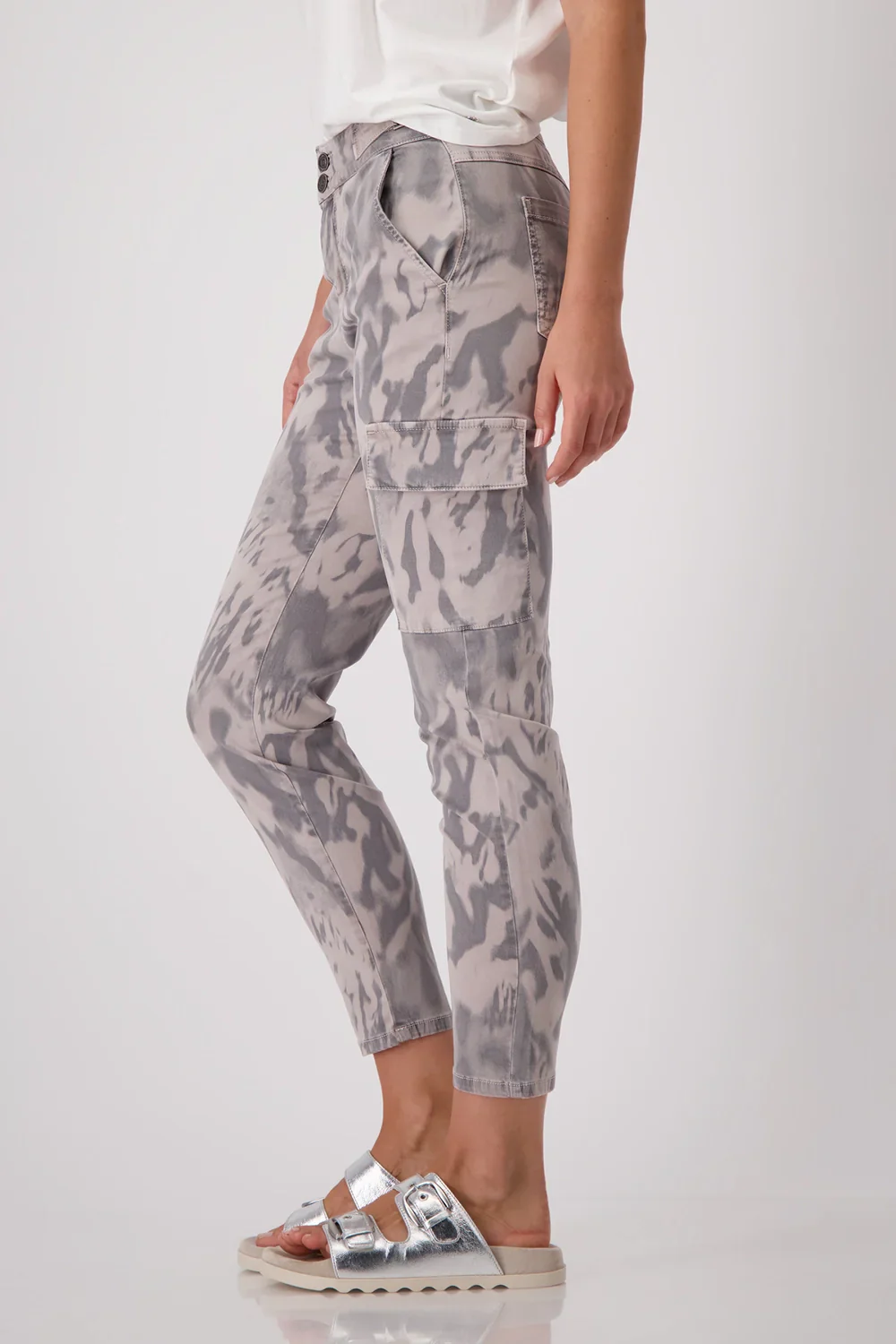 Monari - Tiger Print Cargo Pants - Image 4