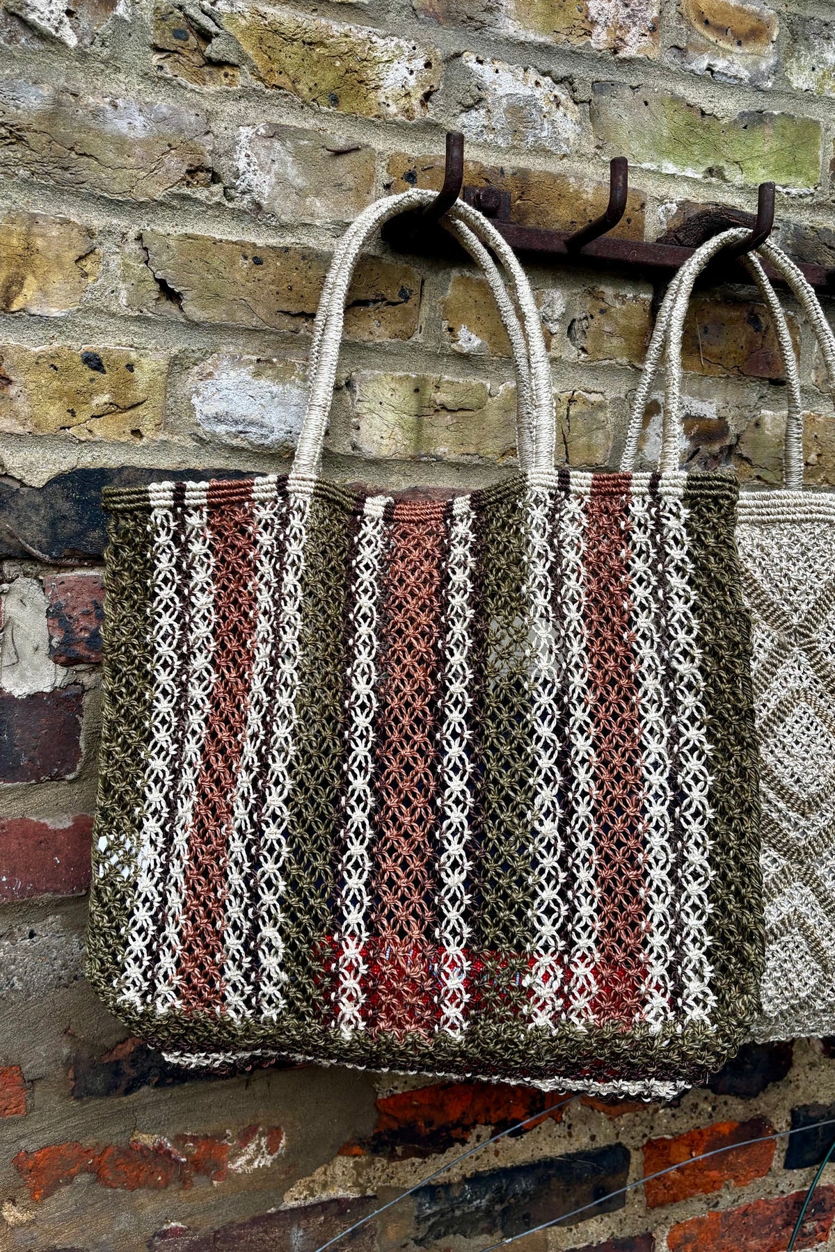 The Jacksons London - Barry Stripe Bag - Image 3