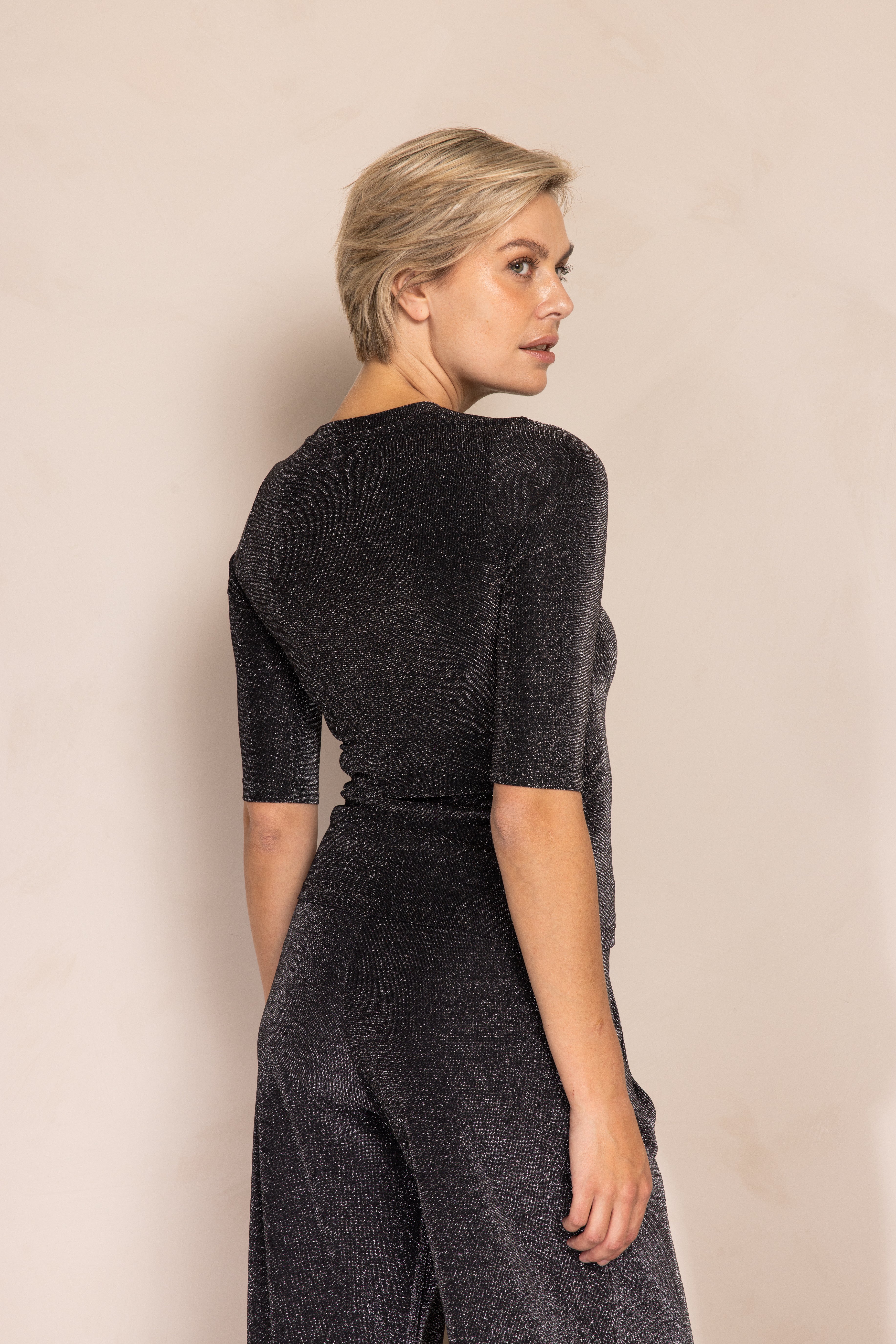 Zhrill - Anyon T-shirt - Image 6