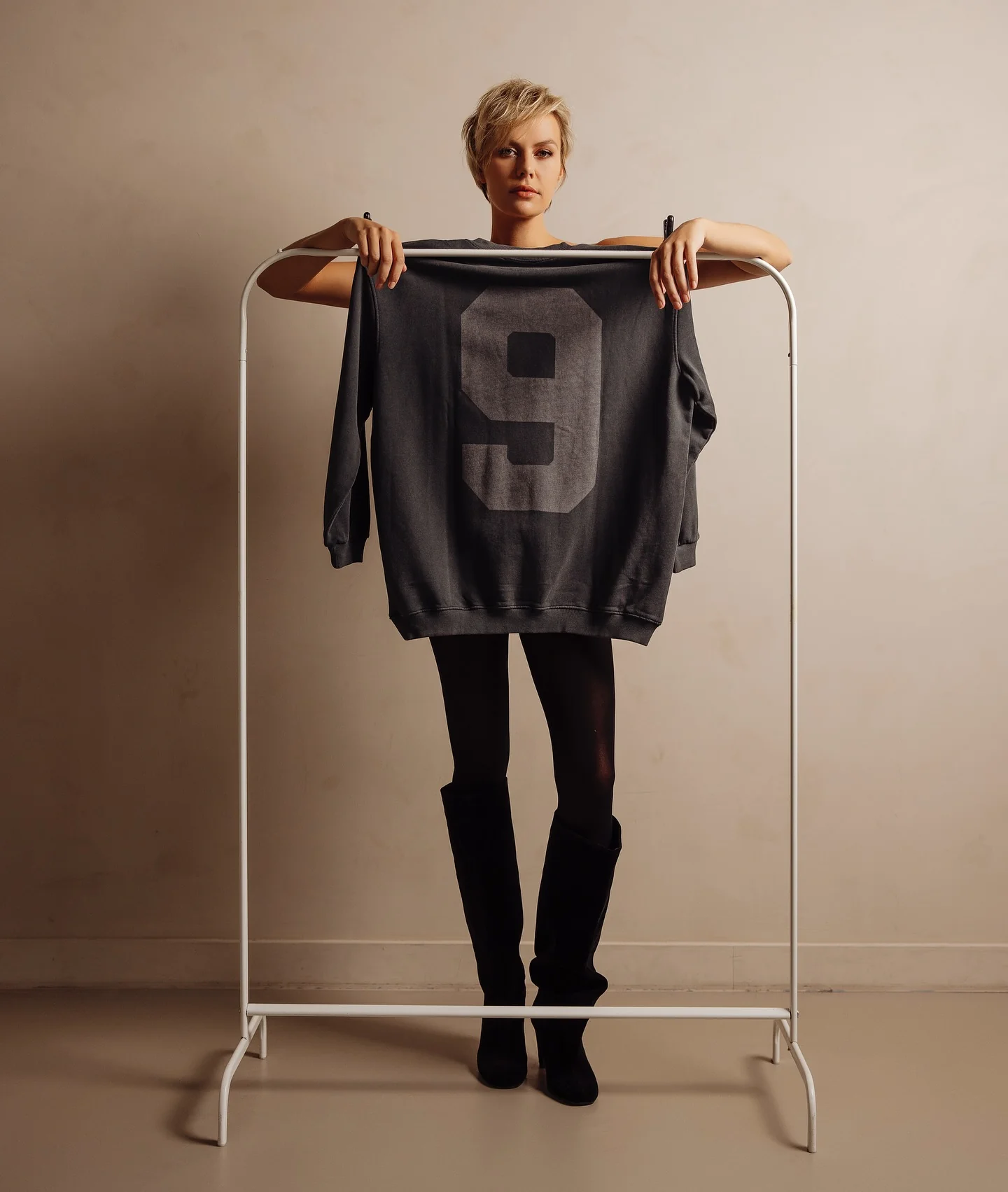 Zhrill - Marlen Sweatshirt - Image 5