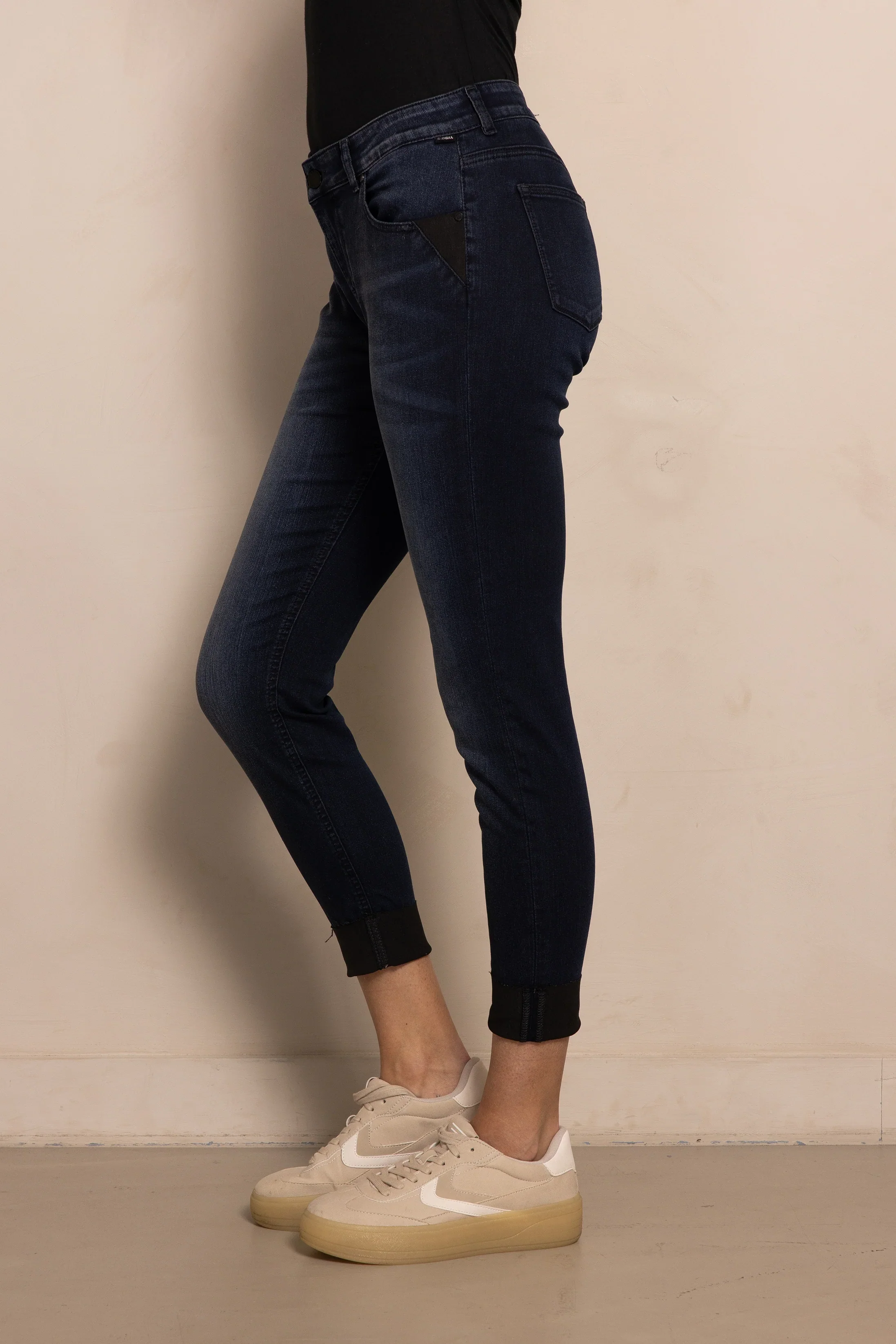 Zhrill - Nova Dark Blue with Black Jean - Image 3